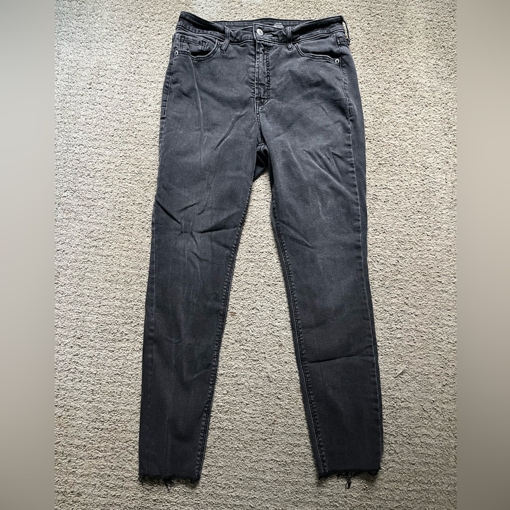 Old navy rockstar super skinny high rise jeans, faded black, size 10
